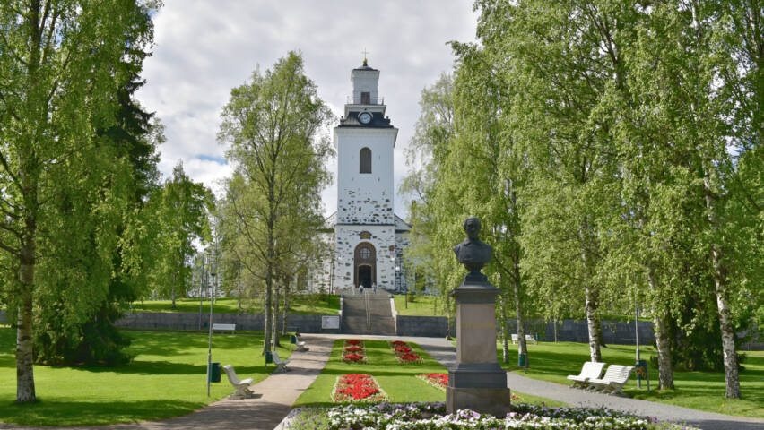 Kuopion Tuomiokirkko